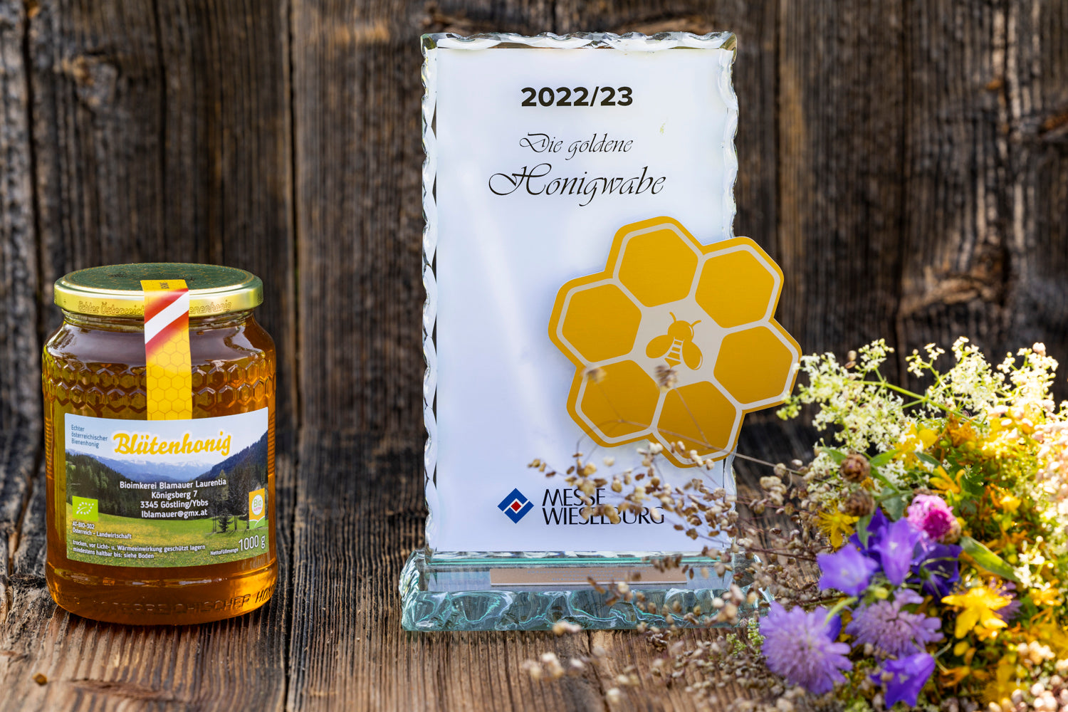 Sieger der goldenen Honigwabe - Blütenhonig - Göstling - BioImkerei Blamauer